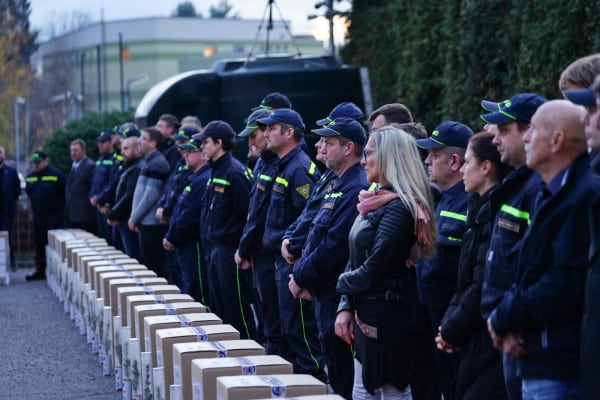 Dobrovolní hasiči Libereckého kraje převzali věcné dary za zásah v Hřensku