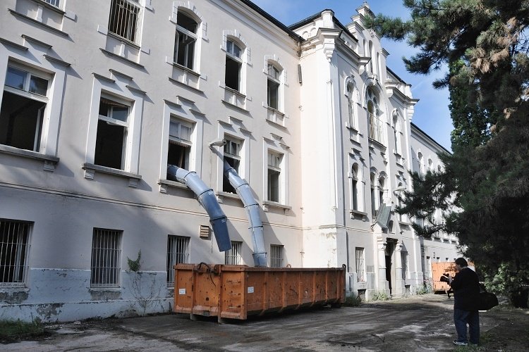 Rekonstrukce a dostavba lůžkového hospice se v Liberci rozbíhá naplno 1 Rekonstrukce_a_dostavba_luzkoveho_hospice_se_v_Liberci_rozbiha_naplno_medium