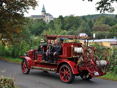 PODÍVEJTE SE: Hasiči ve Frýdlantě slavili. Ve městě fungují již 145 let 1 6017589-hasi-zi-fr-zdlant-foto-jaroslav-appeltauer_denik-380