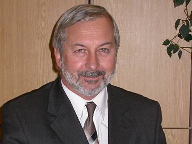 Nanovlákna pomůžou lidem s akné. Kosmetický přípravek představil Oldřich Jirsák 1 001