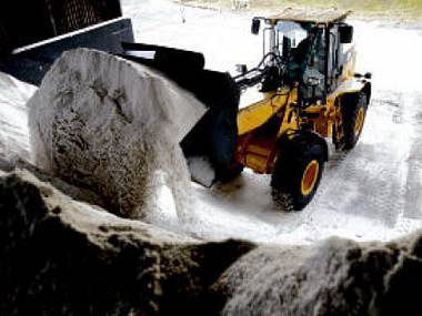 Silničáři už nesmí solit v Hejnicích 1 1