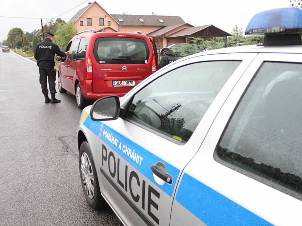 O Velikonocích bude na silnicích více policistů. Pomůže to snížit nehodovost?