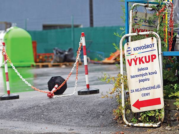 Plus 8 Výkupnám kovů ubyli zákazníci