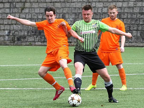 Hejnice byly spláchnuty Mimoní