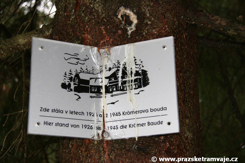 U Protržené přehrady v Jizerských horách roste nová bouda