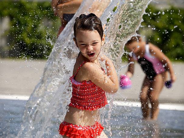 Vedra budou v sobotu v téměř celé ČR, Liberecký kraj možná zasáhnou silné bouřky