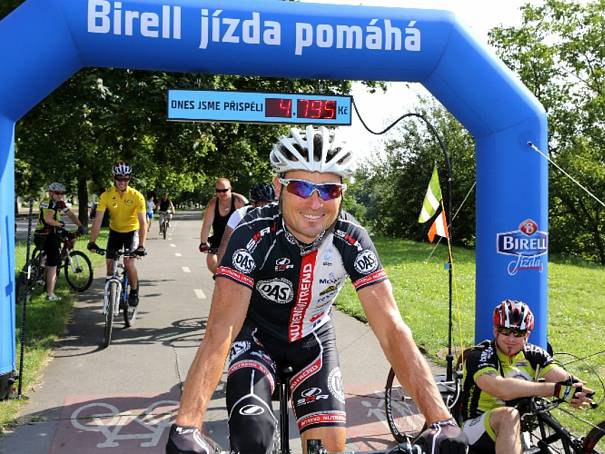 TJ Jiskra Višňová 54 Projet branou na Nové louce či v Singltreku znamená přispět na handbiky