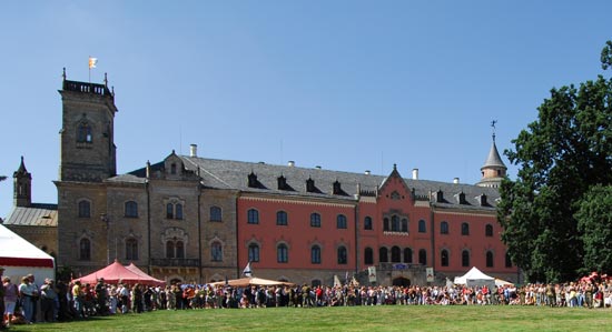 Skotské hry Sychrov 2015 1 200707311240_zamek