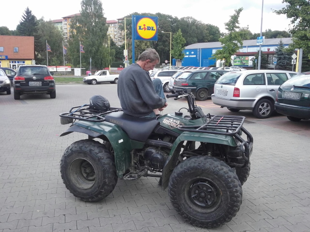 Pátráme po agresivním řidiči čtyřkolky 1 Pachatel-DN