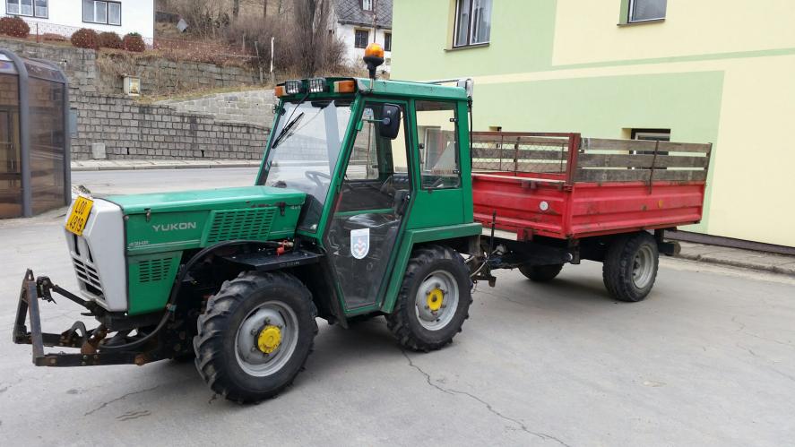 Prodej malotraktoru s návěsem