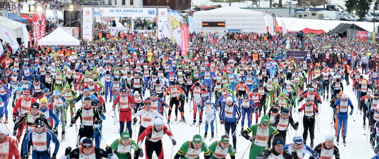 Na ČEZ Jizerskou 50 zbývá už jen pětina čísel