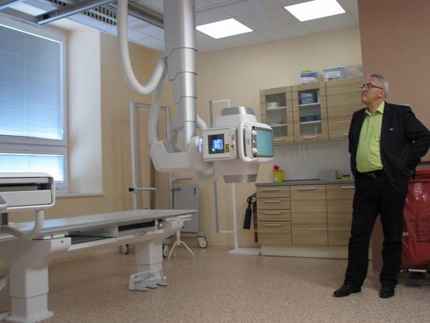 Nemocnice slaví rekordy. Zaměstnance prý čekají velké odměny