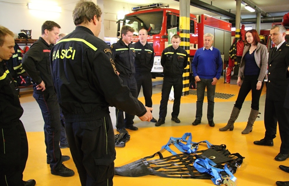 HZS Libereckého kraje má druhou záchrannou síť pro koně