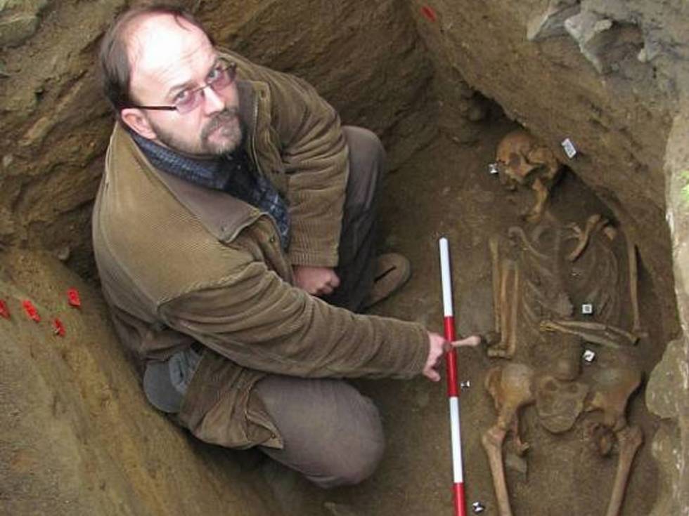 Středověké kostry poslouží k průzkumu DNA
