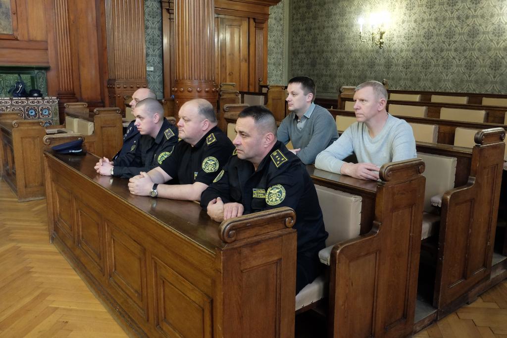 Obřadní síň hostila psovody z Celní správy Ukrajiny