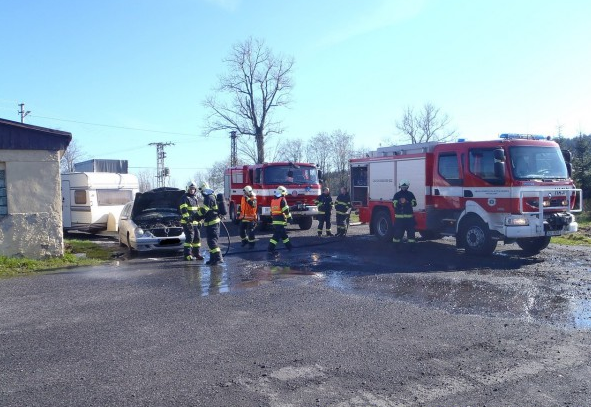 Ve Frýdlantu zasahoval vrtulník i hasiči 3 nehoda2