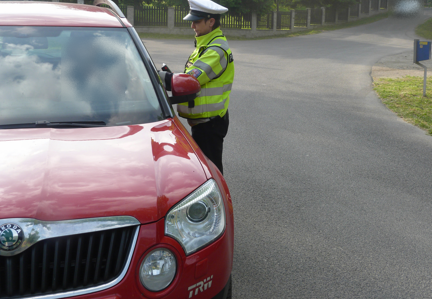 Policisté i o prázdninách dohlížejí na provoz na silnicích v celém Libereckém kraji