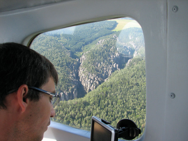 Lesníci v létě plánují monitorovací lety i pozemní hasičské hlídky