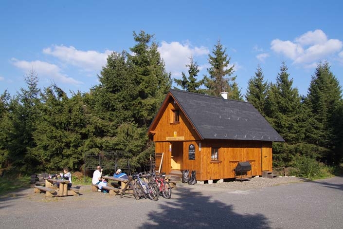 Cesta na Hřebínek je uzavřena