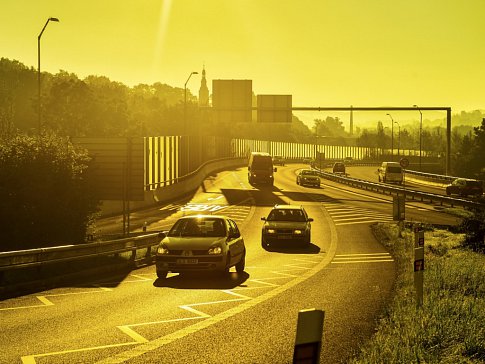 Rizikový nájezd se narovná