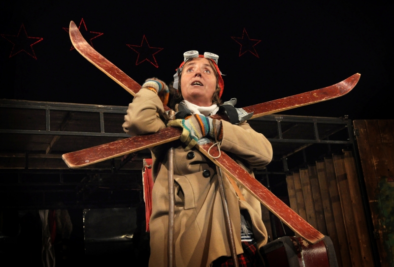 Pozvánka na divadelní představení Hrdý Budžes