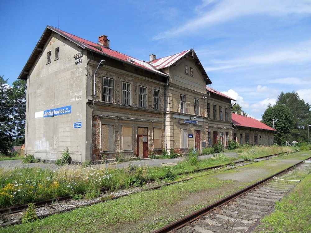 V Jindřichovicích chtějí další železniční zastávku, blíž lidem