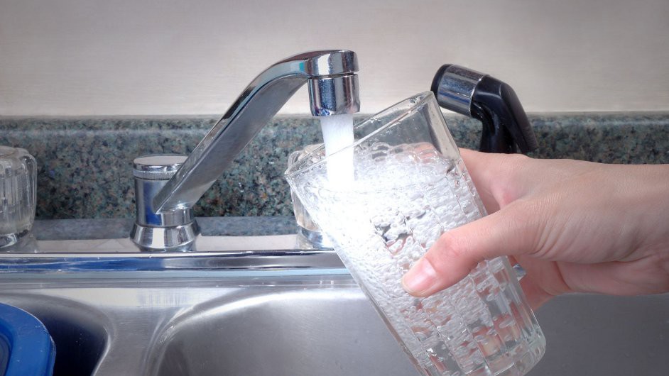 Plus 2 Voda na Frýdlantsku zdraží v příštím roce na necelých 103 korun