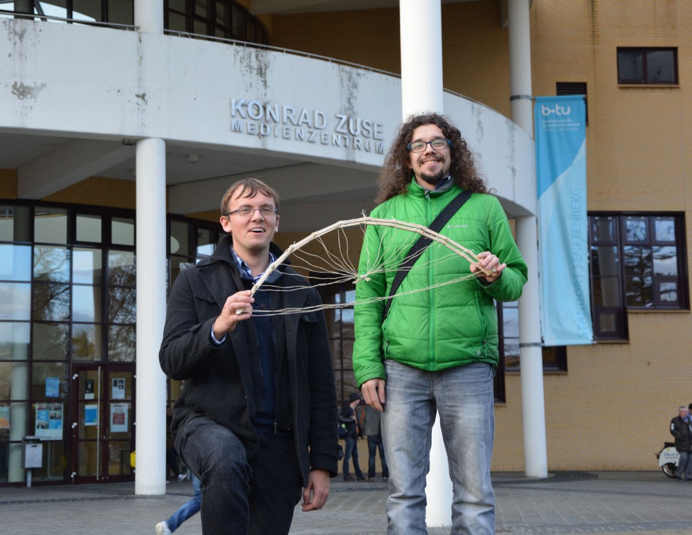 Skvělý úspěch studentů TUL. V Německu s modelem mostu ovládli mezinárodní soutěž