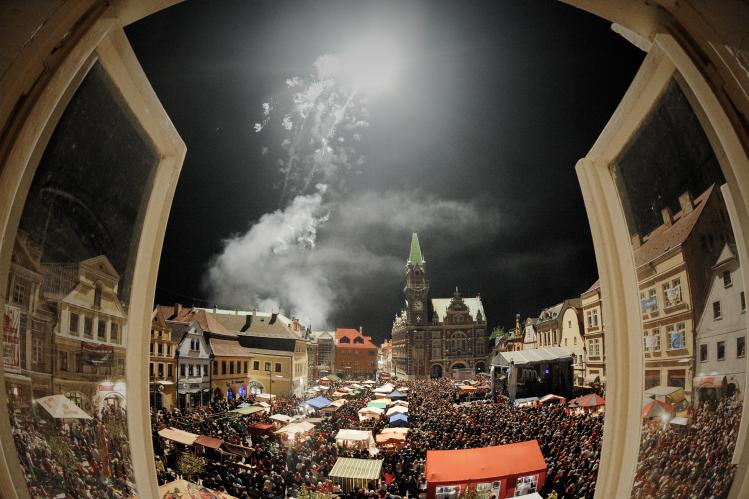 Po skončení sobotního programu Valdštejnských slavností pojedou speciální autobusové linky