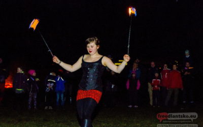 Restaurace, pohostinství, jídelny, kavárny, čajovny a bistra 39 Pálení čarodějnic v Lázních Libverda a koncert ve Stodole / Fotoreportáž