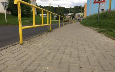 Ubytování, penziony, hotely, chaty, chalupy, resorty, hostely, motoresty a kempy 29 Kraj dává obcím pozemky na vybudování chodníků