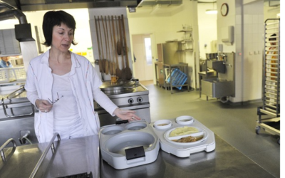 Restaurace, pohostinství, jídelny, kavárny, čajovny a bistra 38 Čtvrtina obyvatel bojuje s chudobou. Rodiče nemají ani na obědy pro děti