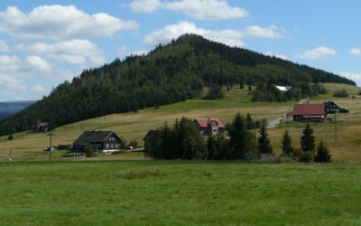 Potraviny Měděnka Hejnice 60 Lesy ČR opravily páteřní turistickou cestu mezi Českou republikou a Polskem