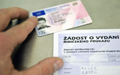 Plus 8 Přes 1 000 lidí v kraji nemá platný řidičák. Expresní vyřízení přijde na pětistovku