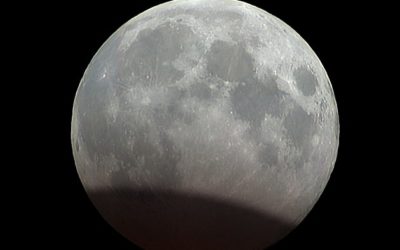 Plus 5 V pondělí večer se dočkáme částečného zatmění Měsíce