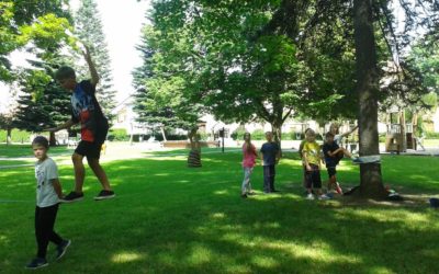 Restaurace, pohostinství, jídelny, kavárny, čajovny a bistra 40 Nejsou to běžní uličníci, jsou to uličníci – sportovci