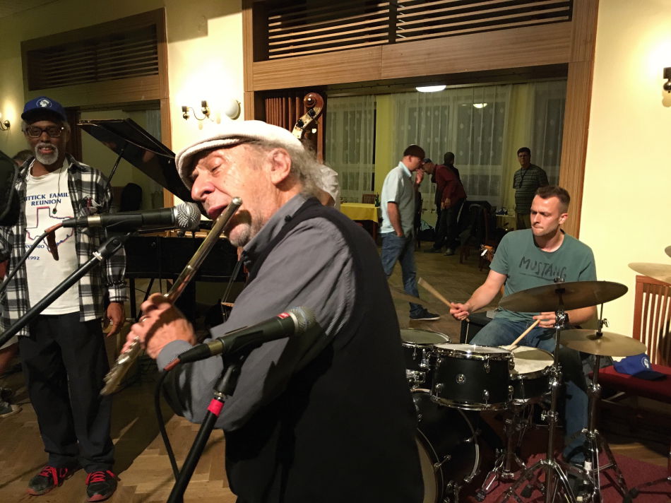 3904271 letni jazzova dilna 1