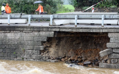 Kraj nebude zvyšovat ceny hromadné dopravy v tarifu IDOL 9 Raspenava dostala pokutu za neprůhledné losování firmy na opravu silnic