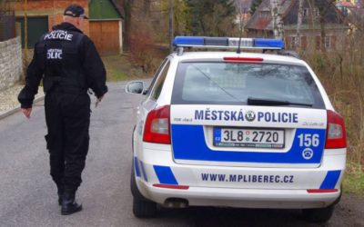 Férová nabídka / DGS 42 Zdrogovaného Poláka prozradil blinkr. Při odbočování ho zapomněl použít