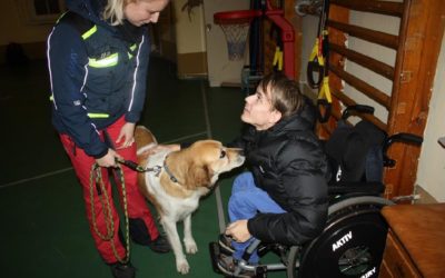 freedlantsko.eu 62 Hejničtí psovodi a jejich čtyřnozí svěřenci předvedli svoji práci klientům Jedličkova ústavu