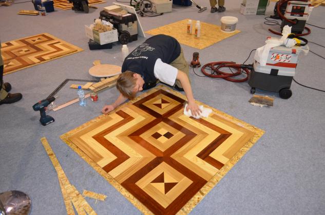 Nejlepším parketářem je Jan Rázek ze školy v Kateřinkách. Za vítězství v Polsku pojede na Mistrovství Evropy parketářů juniorů