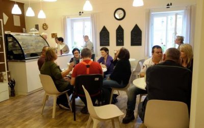 Právě pro Tebe / Kavárna a pekárna 24 Nejlepší sport je kafe a dort! Tím se řídí v Raspenavě