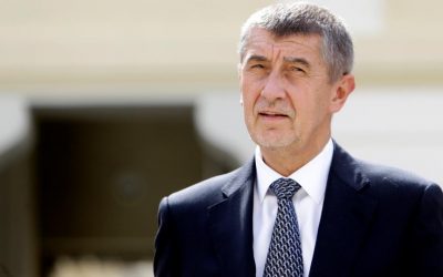 Právě pro Tebe / Kavárna a pekárna 21 Liberecký kraj v úterý navštíví premiér Babiš a ministři jeho vlády