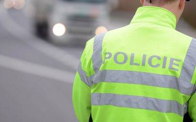 Právě pro Tebe / Kavárna a pekárna 26 Bude se měřit. Policisté chystají manévry, jen v Libereckém kraji obsadí stovku míst