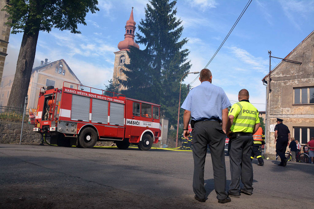 size4 15266469749134 103 vrl 8557