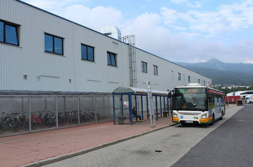 Velká uzavírka České mládeže začne v neděli, policisté nasadí i vrtulník