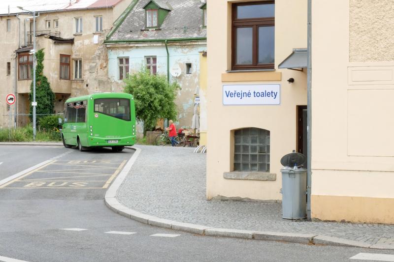 Veřejné záchody na autobusovém nádraží jsou otevřené 1 VeĹ™ejnĂ© toalety ÄŚSAD 2