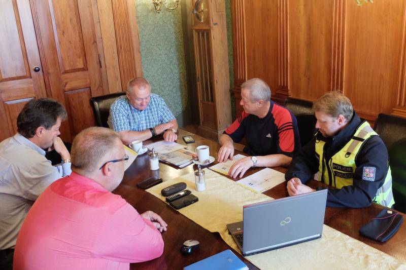 Odborníci připravují opatření na zvýšení bezpečnosti na silnici 13