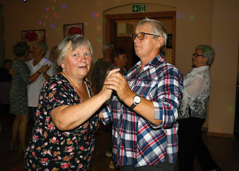 V tanci seniorky omládly o dvacet let