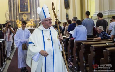 TJ Jiskra Višňová 42 Litoměřický biskup Mons. Jan Baxant navštívil Hejnice